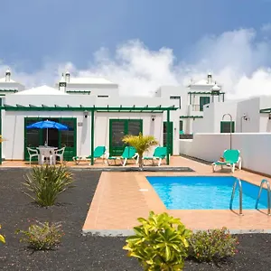 Ereza Brisa Marina Resort